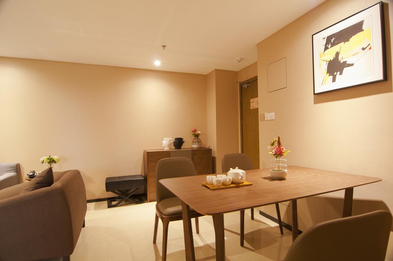 Home Plus Suite Hotel And Apartment Wuhan Exteriör bild
