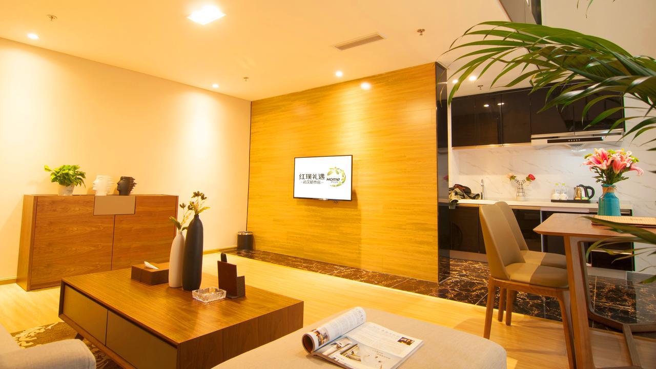 Home Plus Suite Hotel And Apartment Wuhan Exteriör bild