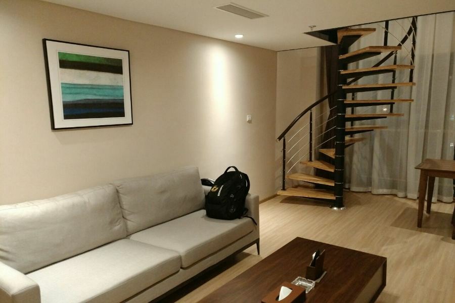 Home Plus Suite Hotel And Apartment Wuhan Exteriör bild